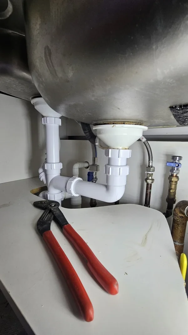 New sink waste pipe installation